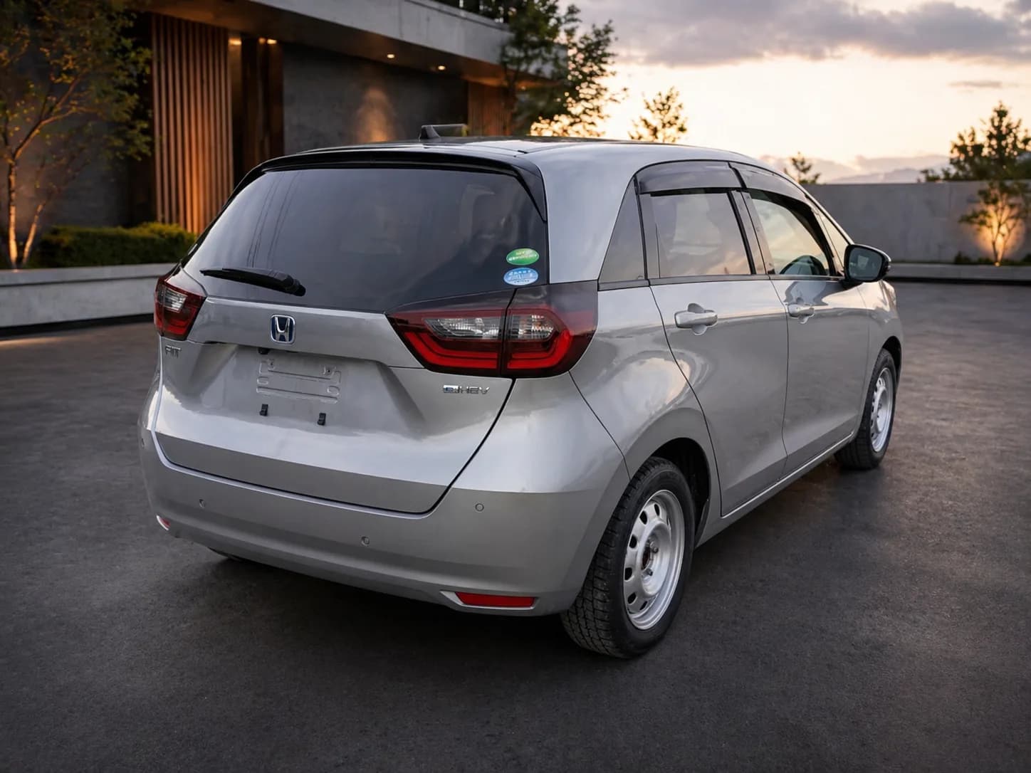 2020 Honda Fit — photo 3 of 8