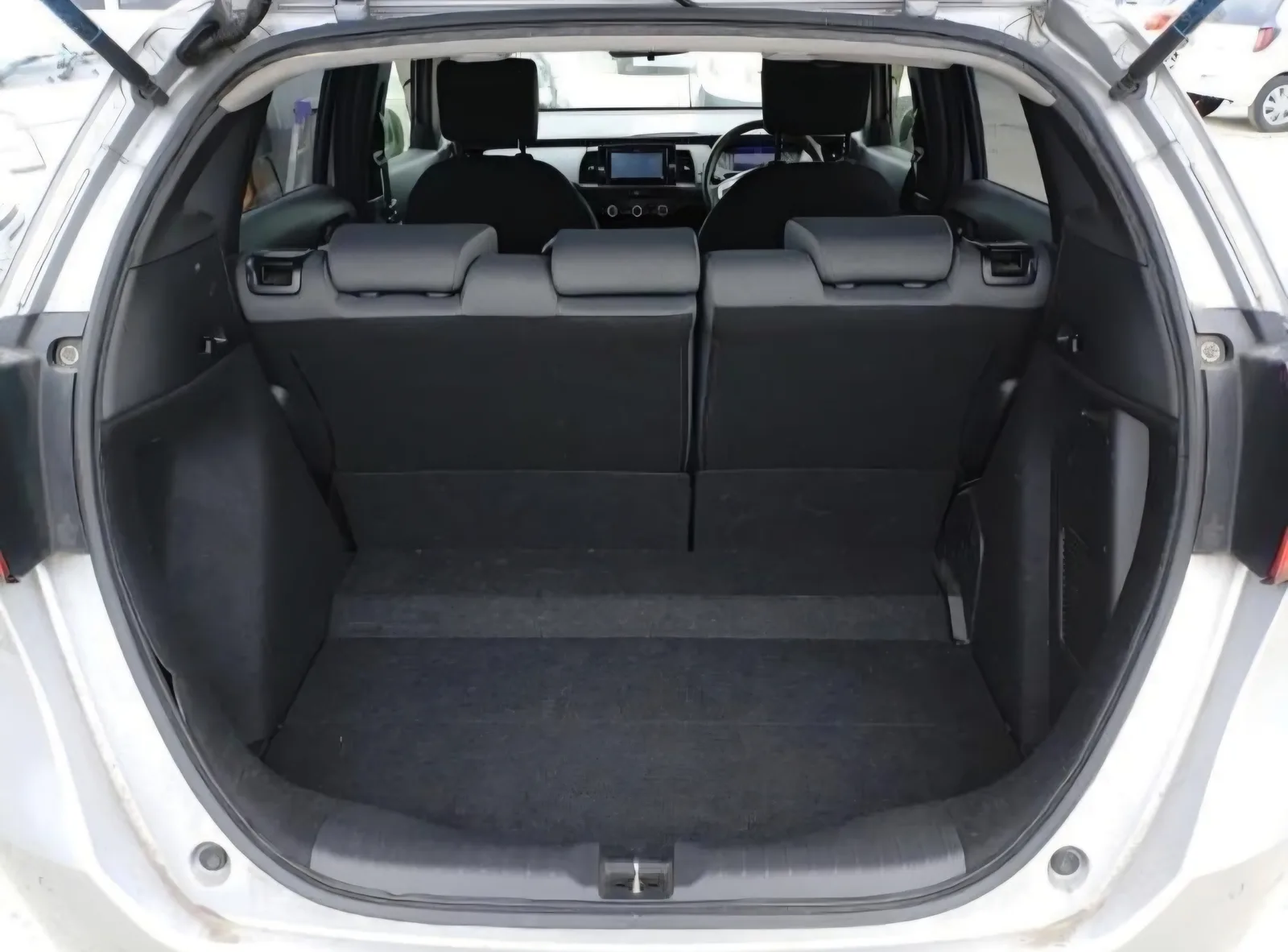 2020 Honda Fit — photo 8 of 8